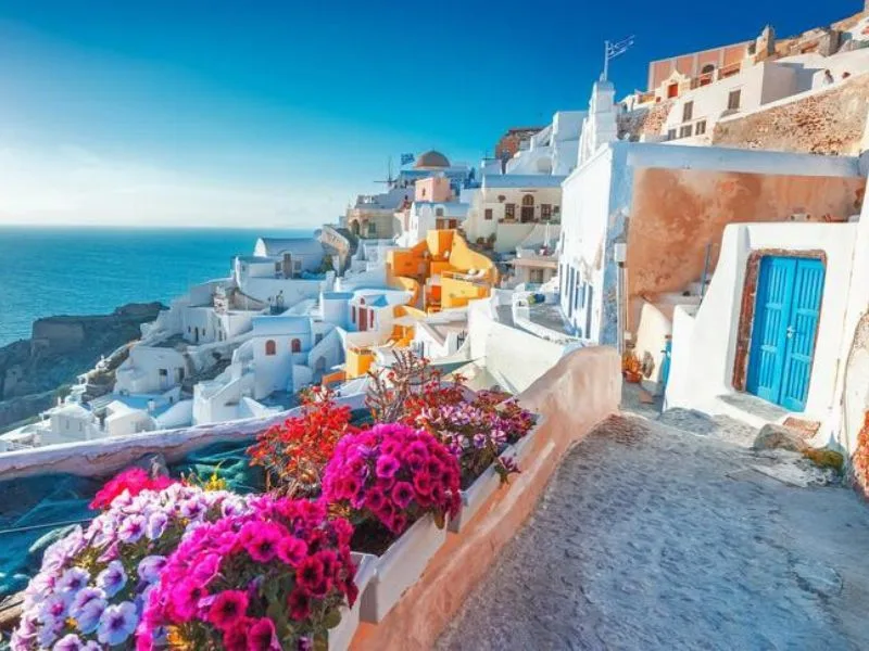 santorini hy lap kham pha hon dao thien duong giua bien dia trung hai